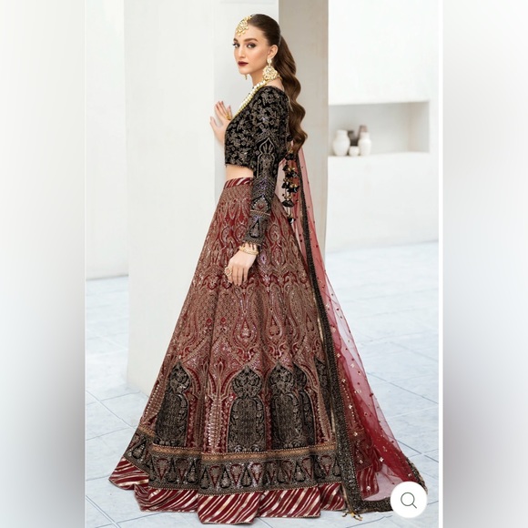 Beautiful Pakistani/Indian Lehnga Choli Brand Jazmin - Picture 1 of 10